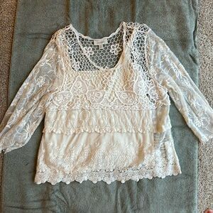 Ladies 3 tier lace top, with attached camisole, fits a M/L